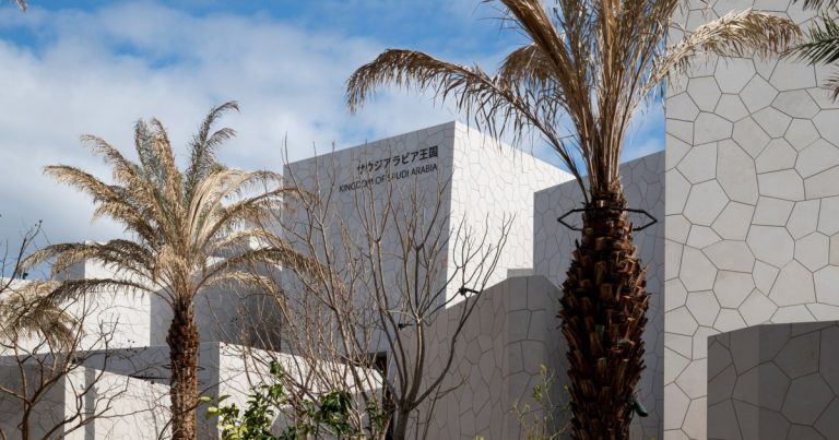 Arabie Saoudite : Découvrez la ville futuriste signée Foster qui va ÉBLOUIR l'Expo 2025 !